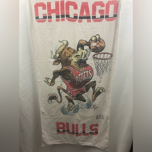 Vintage Chicago Bulls Benny The Bull Michael Jordan Beach Towel NBA Basketball - Picture 1 of 8